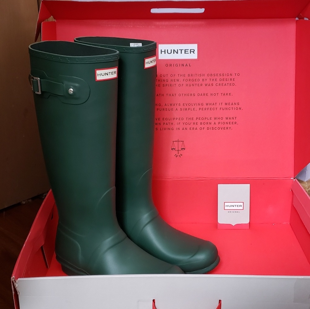 Hunter rainboots size 10